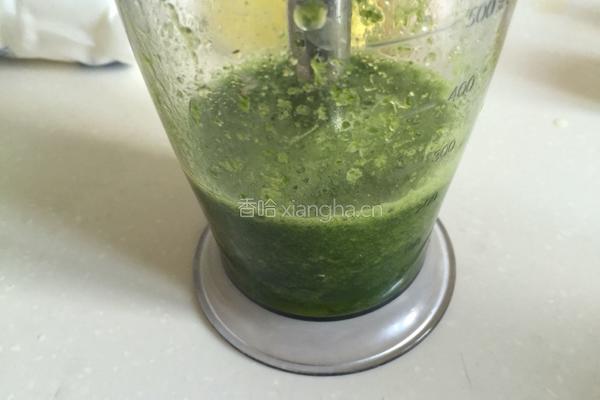 菠菜戚风蛋糕的做法图解1