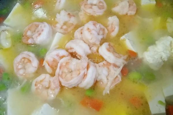 虾仁豆腐毛豆汤的做法图解7