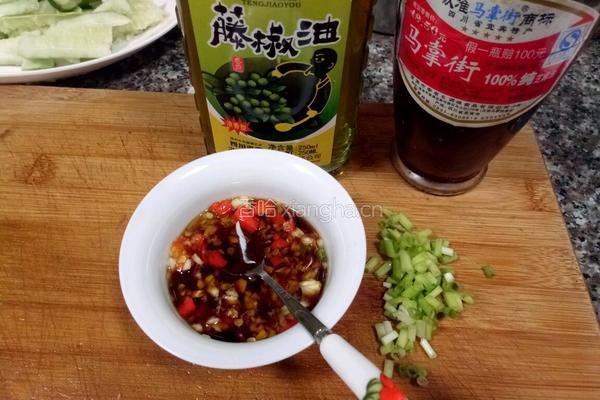 拍黄瓜的做法图解6