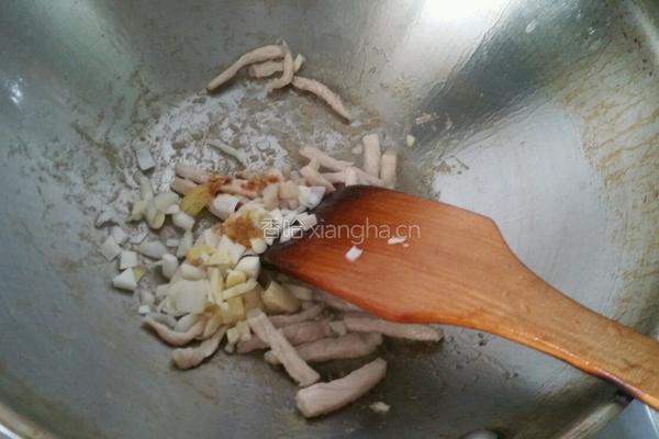 茭白炒肉丝的做法图解6