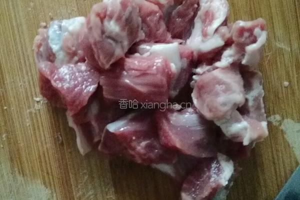 土豆红烧肉的做法图解2
