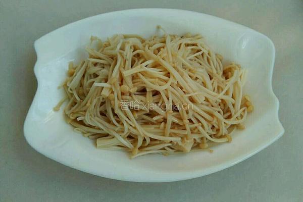 拌金针菇的做法图解5