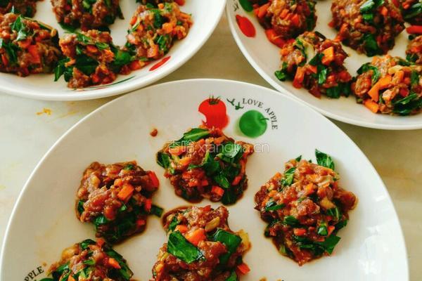 蒸肉丸 （可以青菜换玉米）的做法图解4