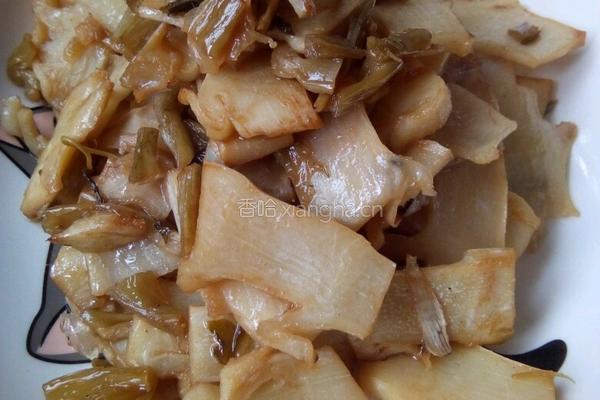 酸菜毛笋片的做法图解4