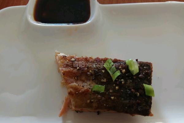 老屋私房菜黑椒三文鱼的做法图解4
