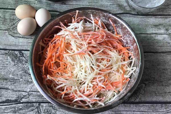 煎土豆饼的做法图解7