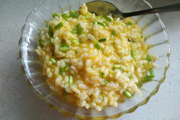 鸡蛋米饭饼的做法图解6