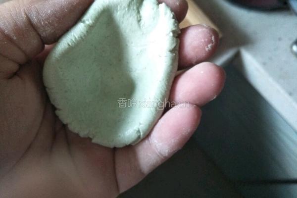 奶香青团子的做法图解12