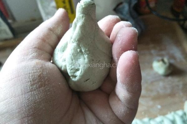 奶香青团子的做法图解14