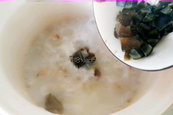 皮蛋香菇肉末粥的做法图解7