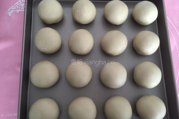 蛋黄酥的做法图解24