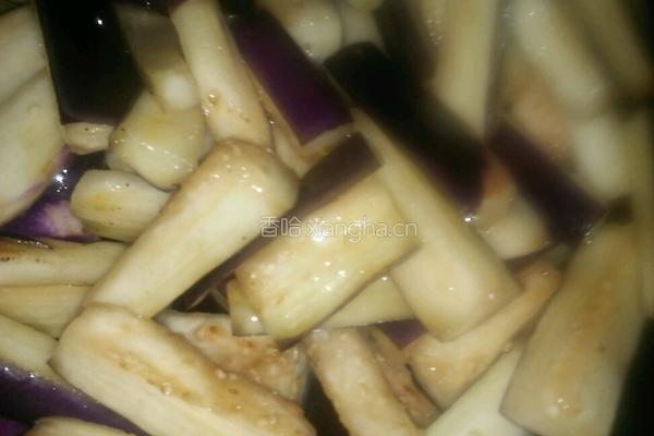 肉末茄子的做法图解4
