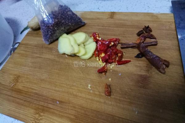 红烧卤鸭翅膀的做法图解2