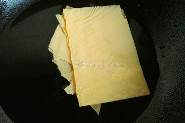 芦笋豆皮黑木耳汤的做法图解3