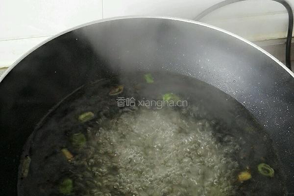 菠菜蛋花汤的做法图解4
