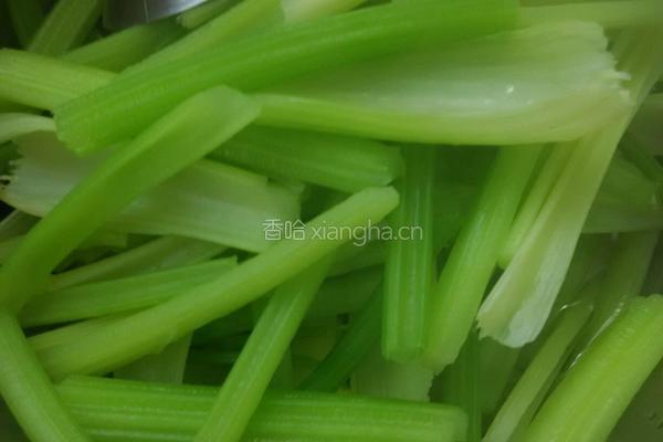 芹菜肉馅锅贴的做法图解11