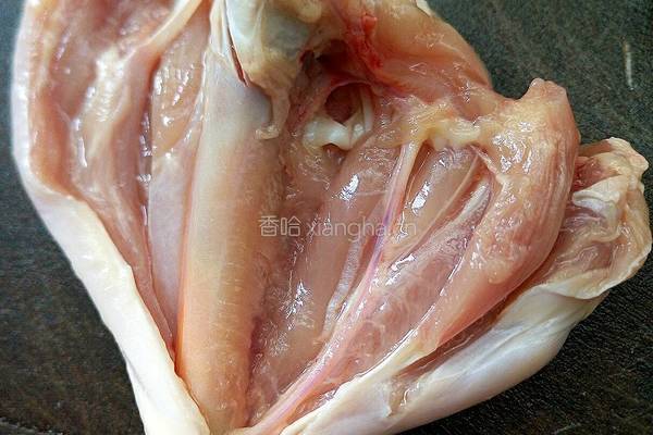 两丝炒鸡肉的做法图解5