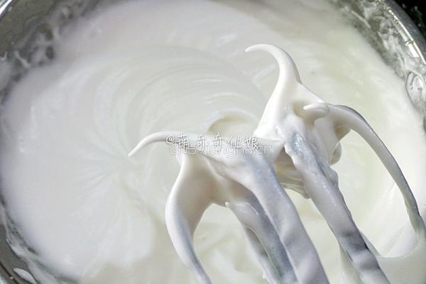 葱香肉松蛋糕卷的做法图解10