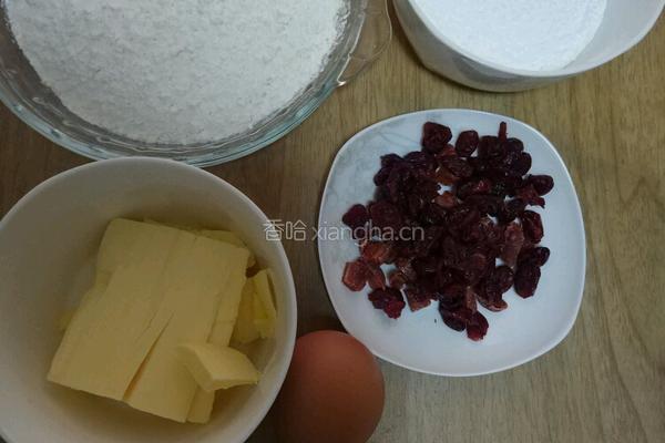 蔓越莓玛格丽特的做法图解1