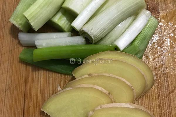 松仁玉米的做法图解4