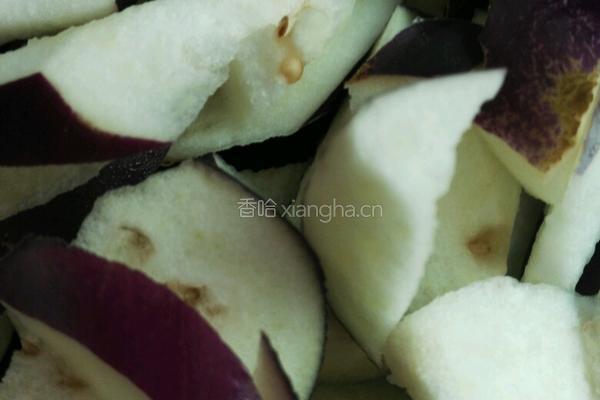 烧茄子的做法图解1