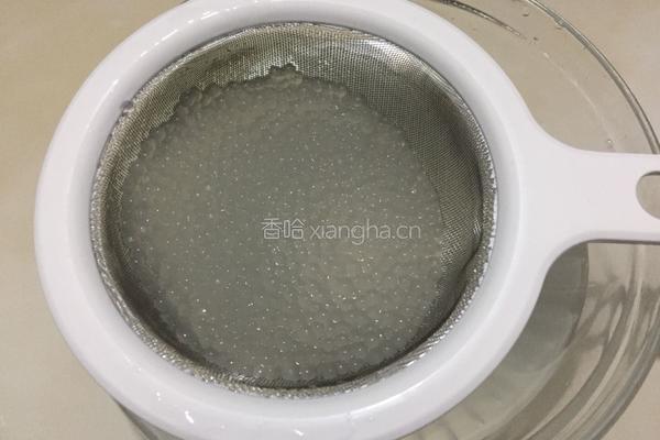 芒果椰汁西米露的做法图解4