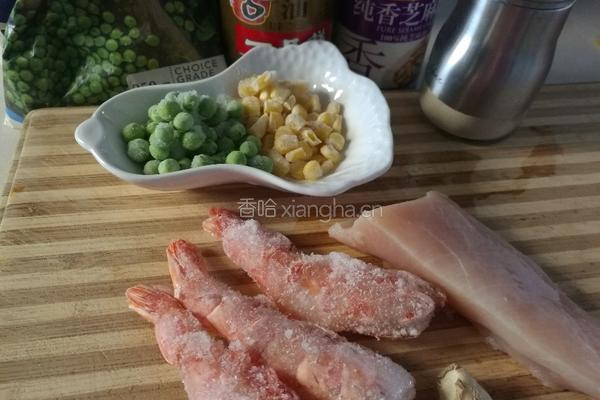 鸡肉虾仁迷你云吞的做法图解1