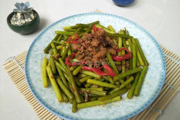 肉末蒜薹的做法图解10