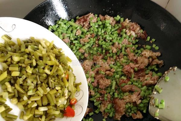 肉末酸豆角的做法图解10