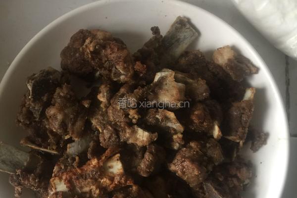 秘制蒜香排骨的做法图解7