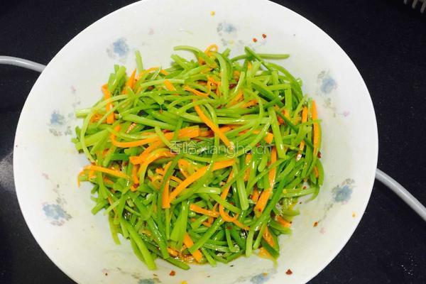 手撕蒜薹（凉菜）的做法图解8