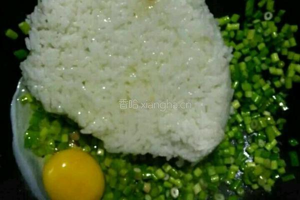 蒜苔炒饭的做法图解4