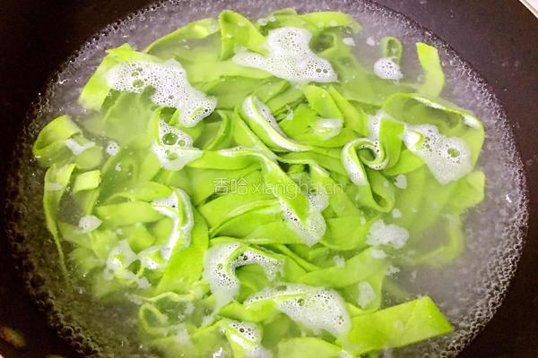 手擀菠菜面的做法图解15