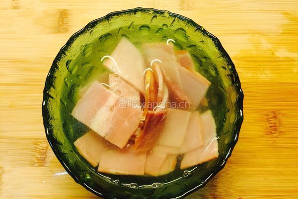 培根鸡蛋炒瓜片的做法图解4