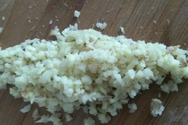豆角猪肉饺子馅的做法图解3