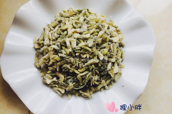 蒸槐花的做法图解15