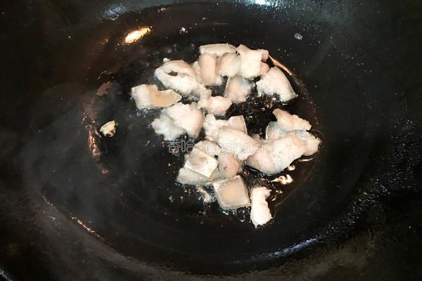 洋葱炒肉的做法图解3