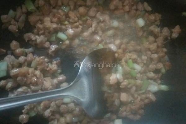 蔬菜汁炸酱面的做法图解10