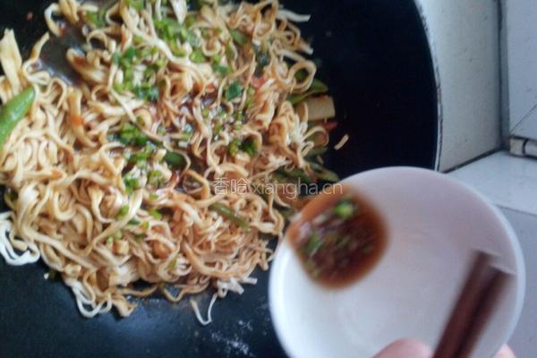 豆角焖面（素的）的做法图解5