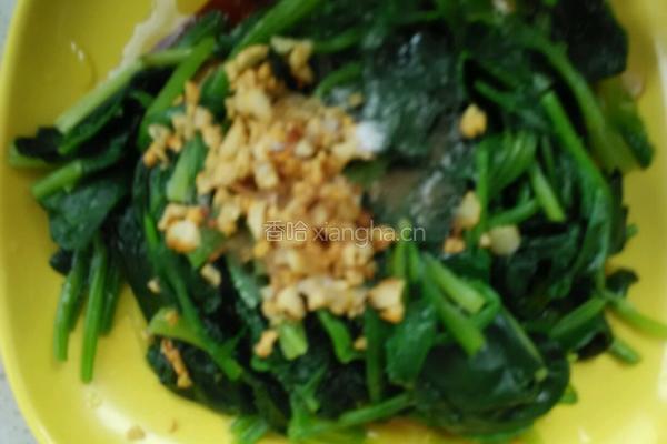 凉拌蒜末菠菜的做法图解12