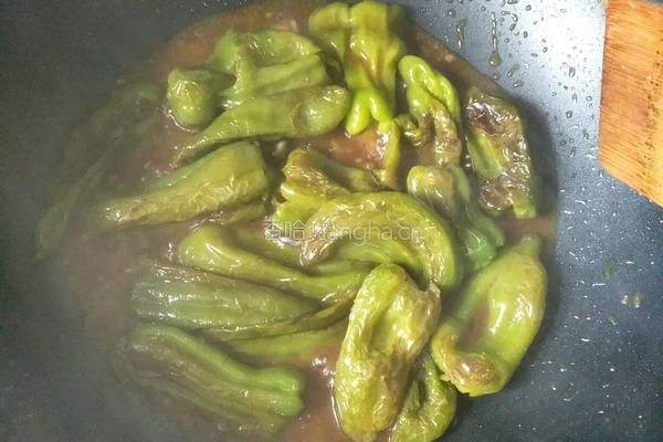 糖醋虎皮青椒的做法图解9