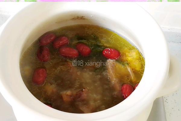 红枣淮山乳鸽汤的做法图解9