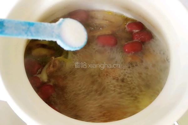 红枣淮山乳鸽汤的做法图解11