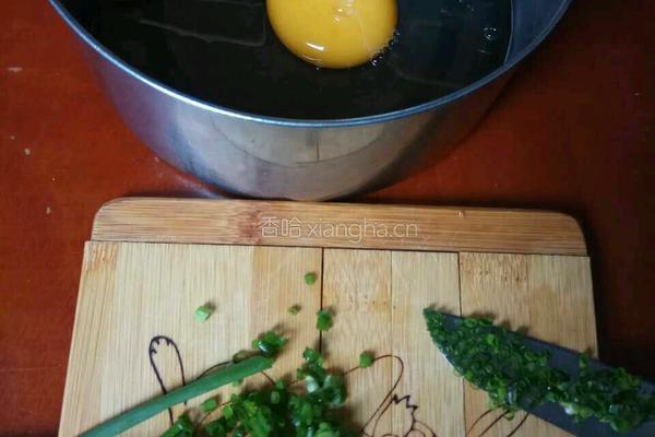番茄鸡蛋饼的做法图解2