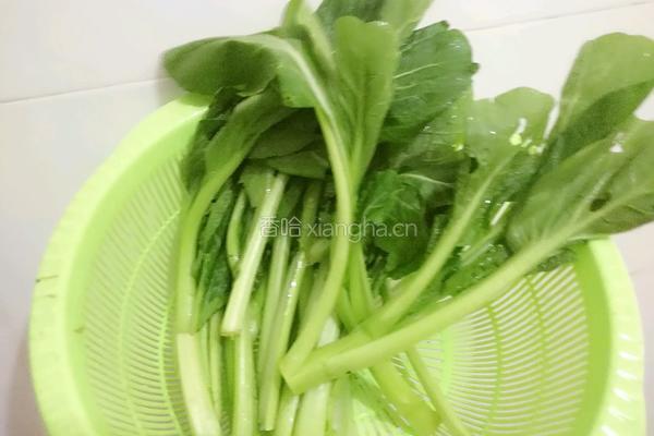 清炒菜心的做法图解2