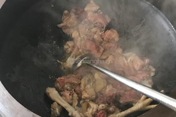 山鸡炖榛蘑的做法图解5