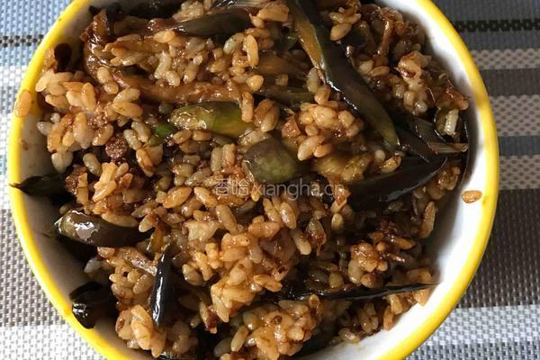 茄子炒饭的做法图解8
