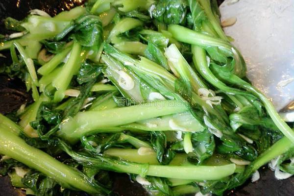 虾皮炒小油菜的做法图解7