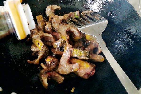 红烧鳝鱼段的做法图解5