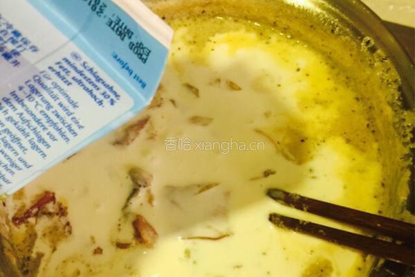 蘑菇培根白汁意面的做法图解15